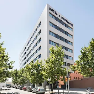 4 4*, Barcelona Espanha