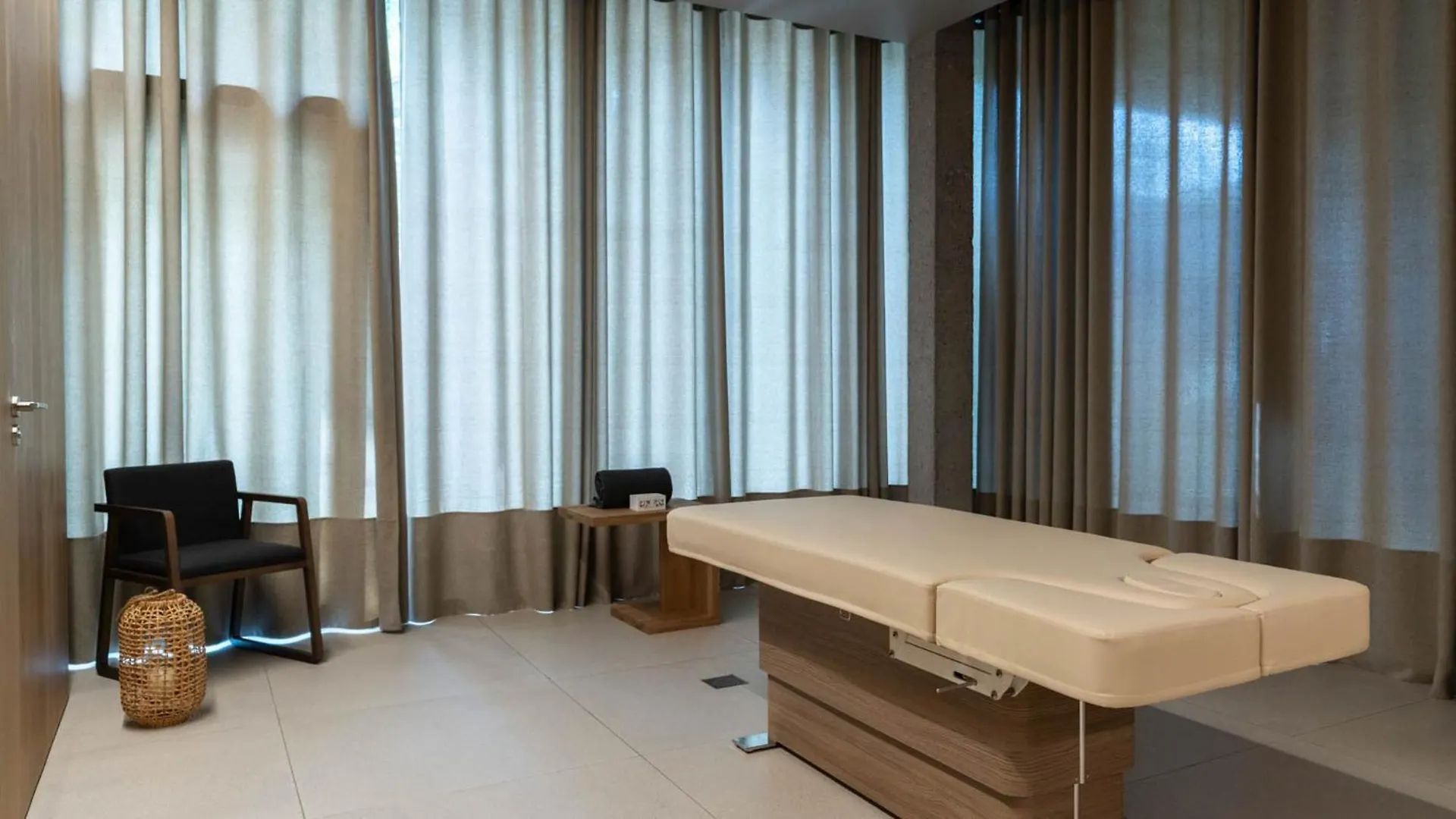 Hotel Arima & Spa - Small Luxury Hotels Сан-Себастьян Испания